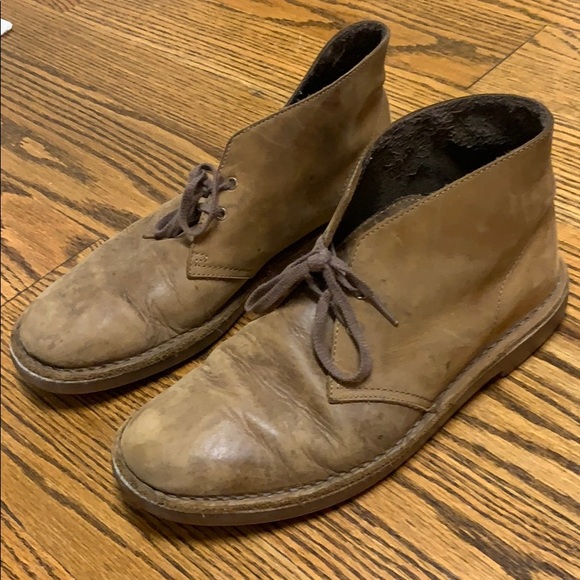 Brown Leather Clark’s Chukka Boot - Picture 2 of 4